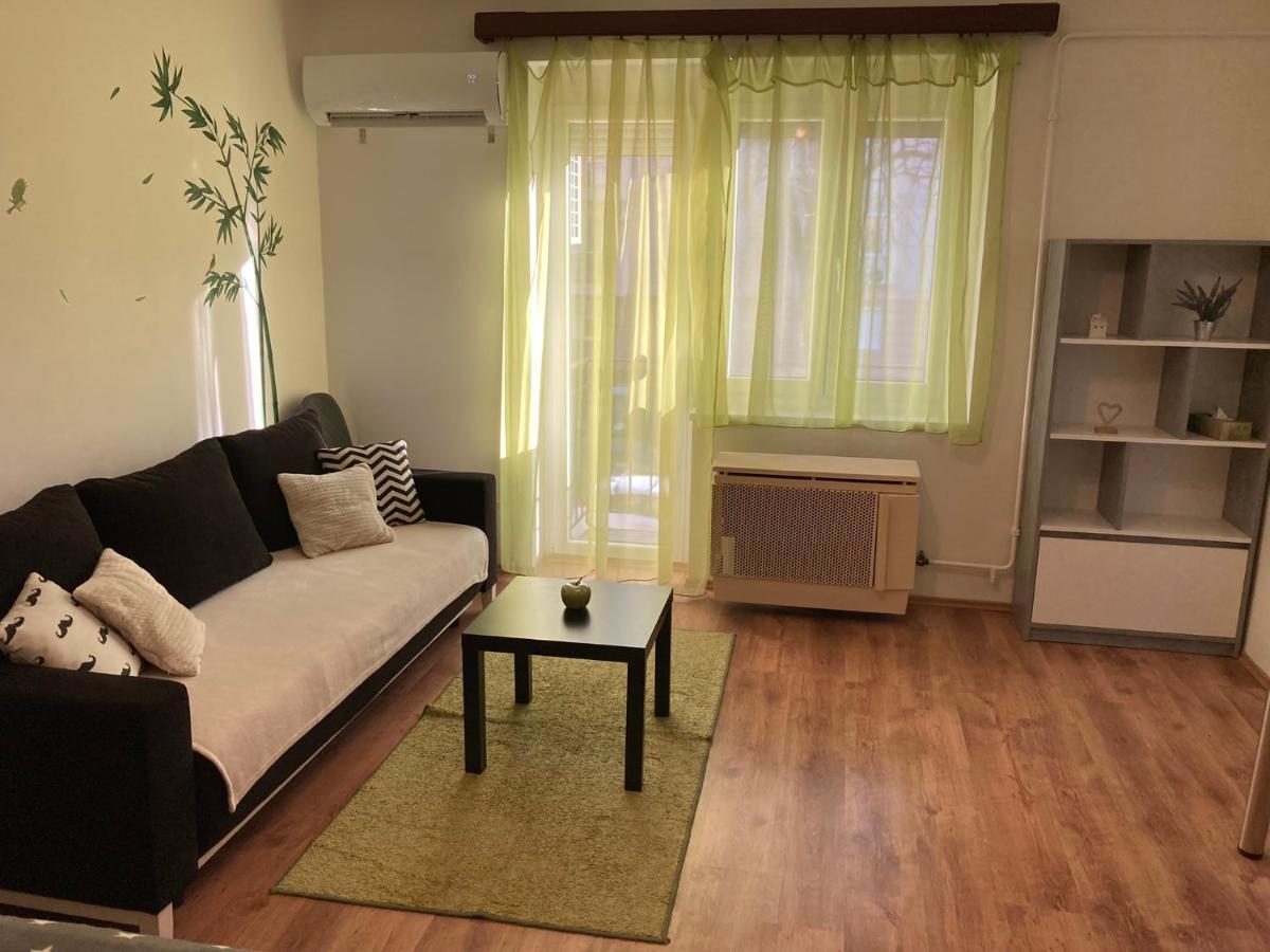Like Apartman Eger Extérieur photo